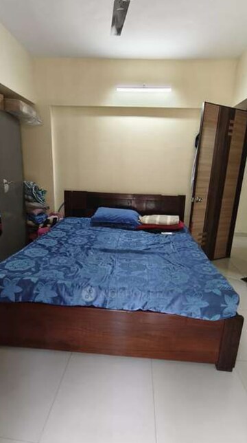 Bedroom in 3 BHK Apartment at Vijay Orovia, Ghodbunder Road – for Rent