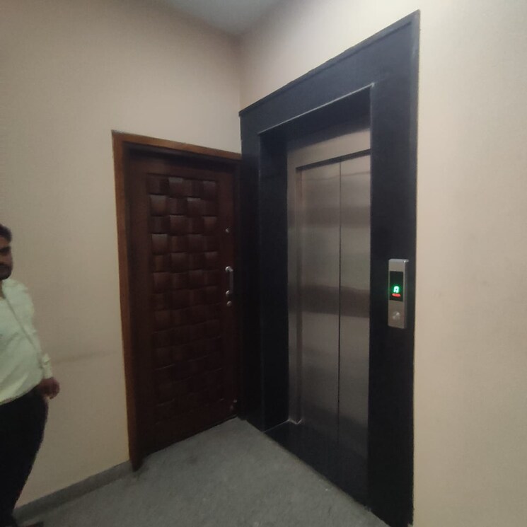 Other, sector 49 3.5 Bedroom 3000 Sq.Ft. Builder Floor In Sector 49 Gurgaon 8926793