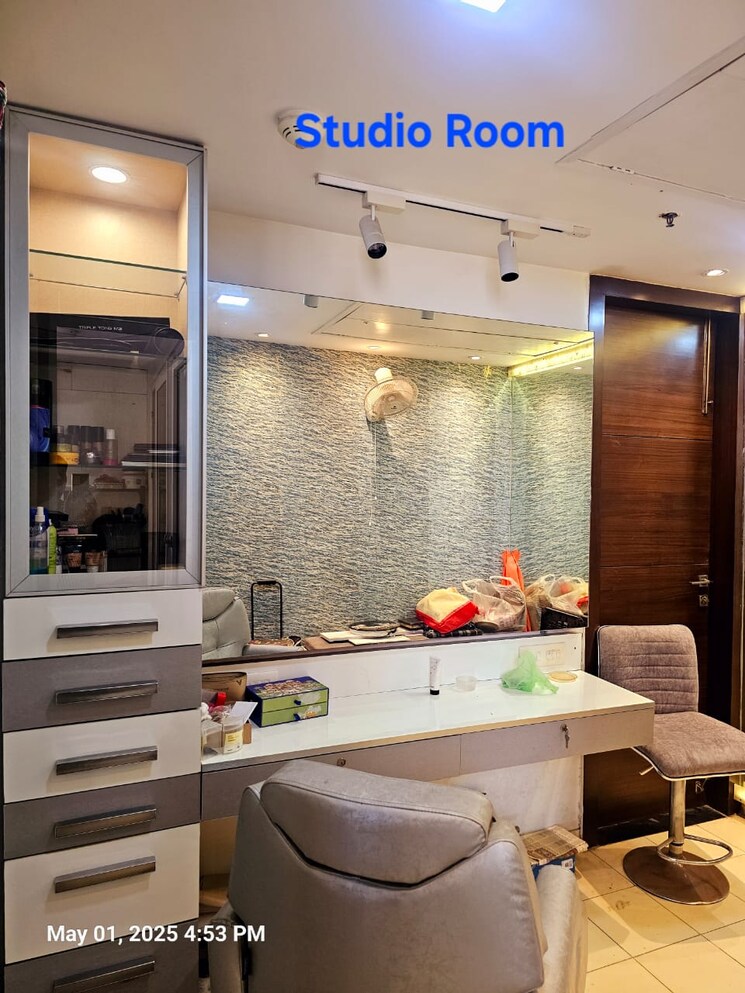 undefined, mahagun-mezzaria 3.5 Bedroom 2500 Sq.Ft. Apartment In Sector 78 Noida 8926831