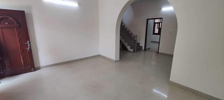 undefined, ambala highway 4 Bedroom 1350 Sq.Ft. Independent House In Ambala Highway Zirakpur 8926834