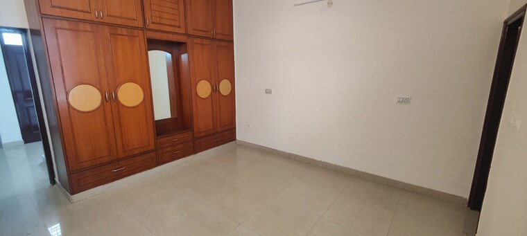 Room, ambala highway 4 Bedroom 1350 Sq.Ft. Independent House In Ambala Highway Zirakpur 8926834