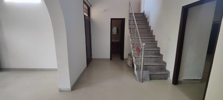 undefined, ambala highway 4 Bedroom 1350 Sq.Ft. Independent House In Ambala Highway Zirakpur 8926834