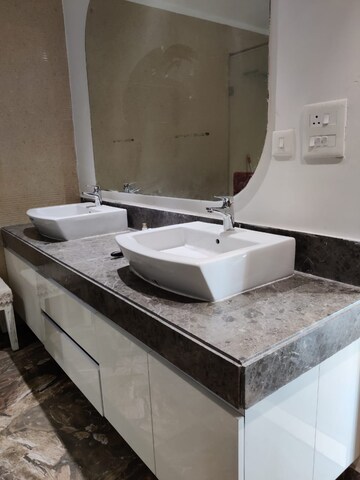  3.5 BHK Apartment at Mahagun Mezzaria, Sector 78 – for Rent