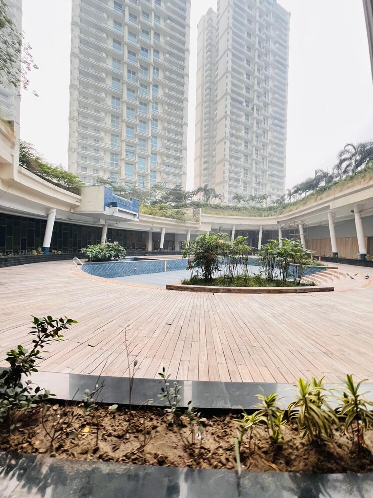 Exterior View, mahagun-mezzaria 3.5 Bedroom 2500 Sq.Ft. Apartment In Sector 78 Noida 8926840