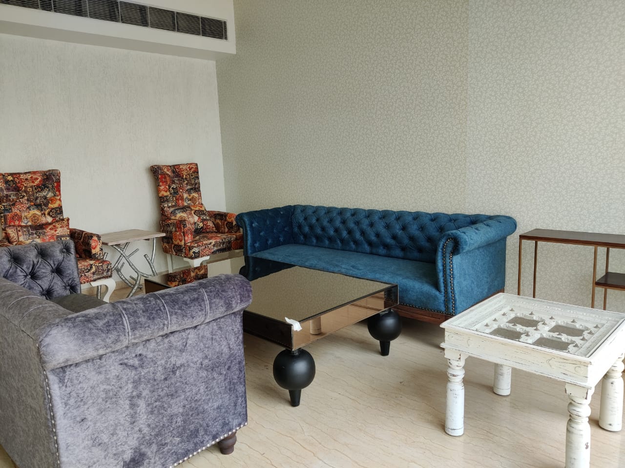 4 BHK + Pooja Room,Servant Room Apartment For Rent in Mahagun Mezzaria