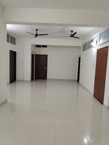 Living Room in 3.5 BHK Villa at Railway Colony – for Rent