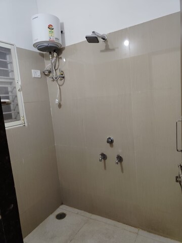 Bathroom in 3.5 BHK Villa at Railway Colony – for Rent