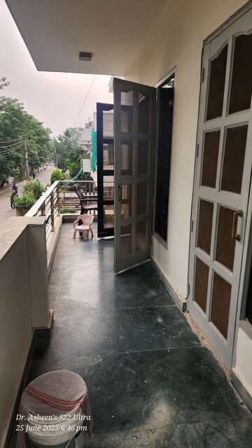 Balcony in 3 BHK Builder Floor at Ansal Plaza Sector-23, Sector 23 – for Rent