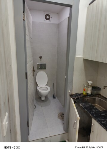  Office Space For Rent in Pitampura