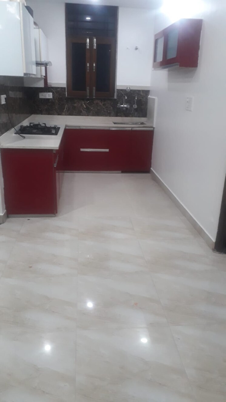 Room, gms road 3 Bedroom 1600 Sq.Ft. Builder Floor In Gms Road Dehradun 8926959