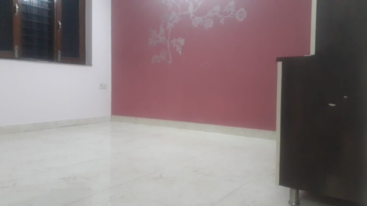 Room, gms road 3 Bedroom 1600 Sq.Ft. Builder Floor In Gms Road Dehradun 8926959