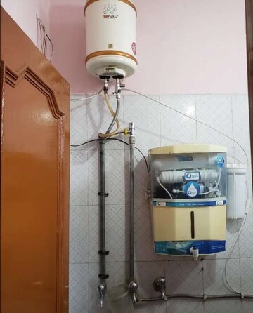 Furnished Amenities in 1 BHK Builder Floor at Sector 49 – for Rent