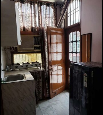 Kitchen in 1 BHK Builder Floor at Sector 49 – for Rent