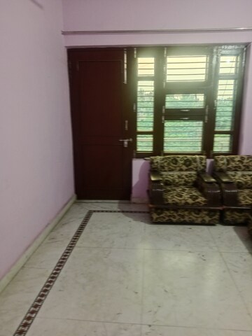 2 BHK Builder Floor For Rent in Sector 6