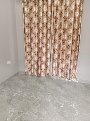 1.5 BHK Builder Floor For Rent in Sector 18