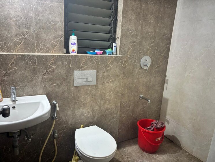 Bathroom, shapoorji-pallonji-joyville 2 Bedroom 661 Sq.Ft. Apartment In Virar West Palghar 8926991