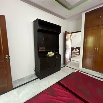 3 BHK Builder Floor For Rent in Shivalik Colony