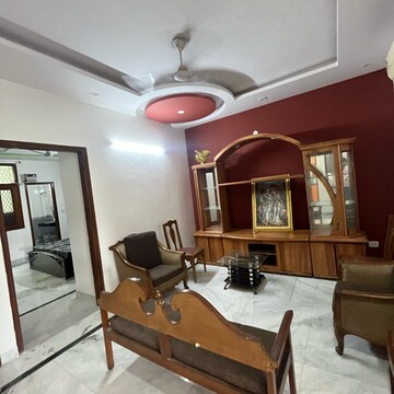 Living Room in 3 BHK Builder Floor at Shivalik Colony – for Rent
