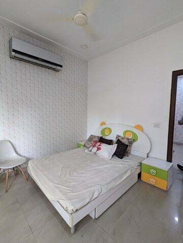 Bedroom in 3 BHK Apartment at Sarvome Shree Homes, Sector 45 – for Sale