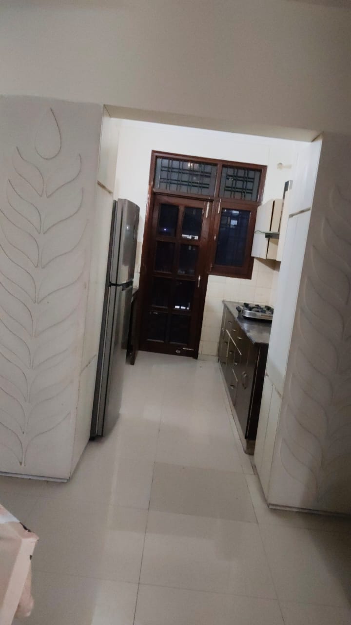 3 BHK Apartment For Rent in Green Valley Heights