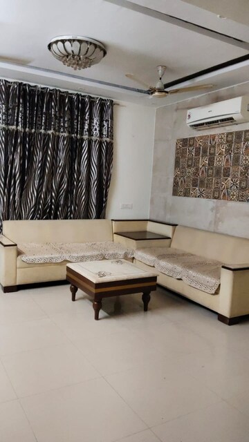 Bedroom in 3 BHK Apartment at Green Valley Heights, Dhakoli – for Rent