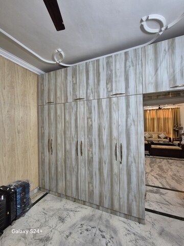 Balcony in 2 BHK Builder Floor at Sector 43 – for Sale