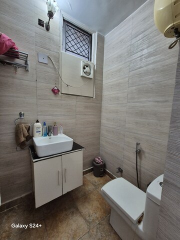 Balcony in 2 BHK Builder Floor at Sector 43 – for Sale