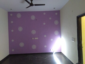 Furnished Amenities in 2 BHK Builder Floor at RWA Apartments Sector 51, Sector 51 – for Rent
