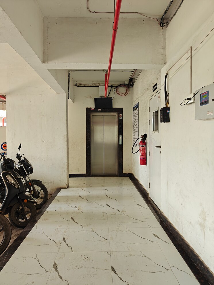  Parking, gera-shrishti 1 Bedroom 620 Sq.Ft. Apartment In Wagholi Pune 8927062