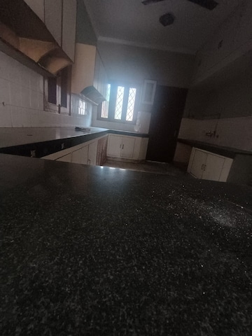 Living Room in 2 BHK Independent House at Sector 55 – for Rent