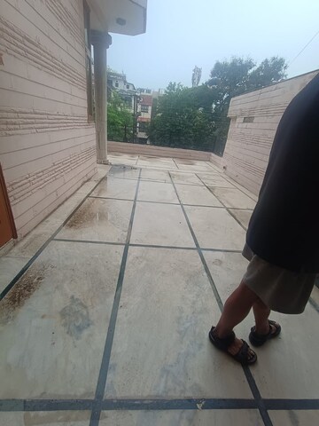 Balcony in 2 BHK Independent House at Sector 55 – for Rent