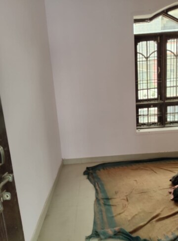 Room in 2 BHK Independent House at Jankipuram – for Rent