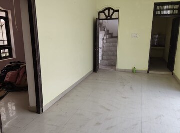 Room in 2 BHK Independent House at Jankipuram – for Rent