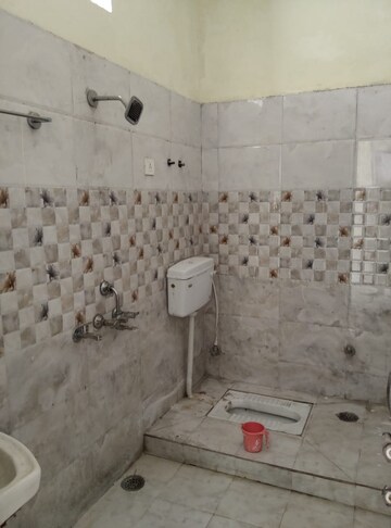 Bathroom in 2 BHK Independent House at Jankipuram – for Rent