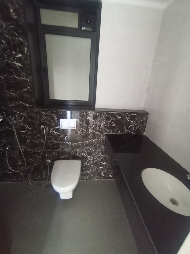 Bathroom, lodha-palava-trinity-a-to-c 3 Bedroom 1200 Sq.Ft. Apartment In Dombivli East Thane 8927148