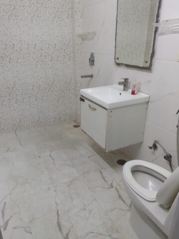 Bathroom in 3 BHK Builder Floor at RWA Apartments Sector 47, Sector 47 – for Rent