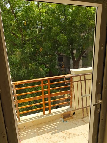 Balcony in 2 BHK Builder Floor at Amar Colony – for Rent