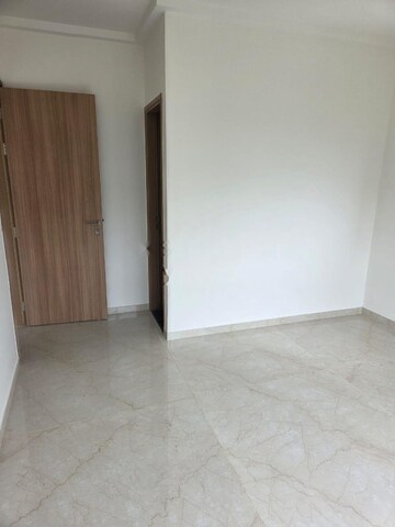 Room in 2 BHK Apartment at Godrej Urban Park, Chandivali – for Rent