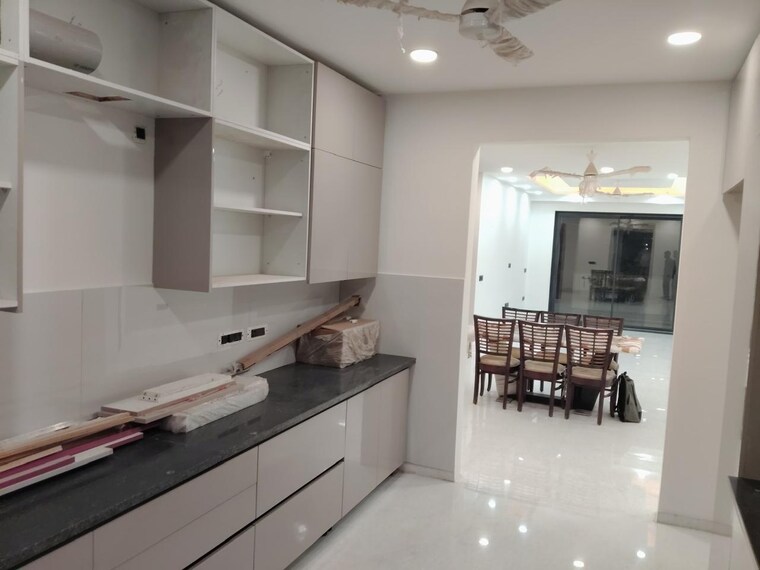 Kitchen, tata-raheja-raisina-residency 4 Bedroom 3829 Sq.Ft. Apartment In Sector 59 Gurgaon 8927180