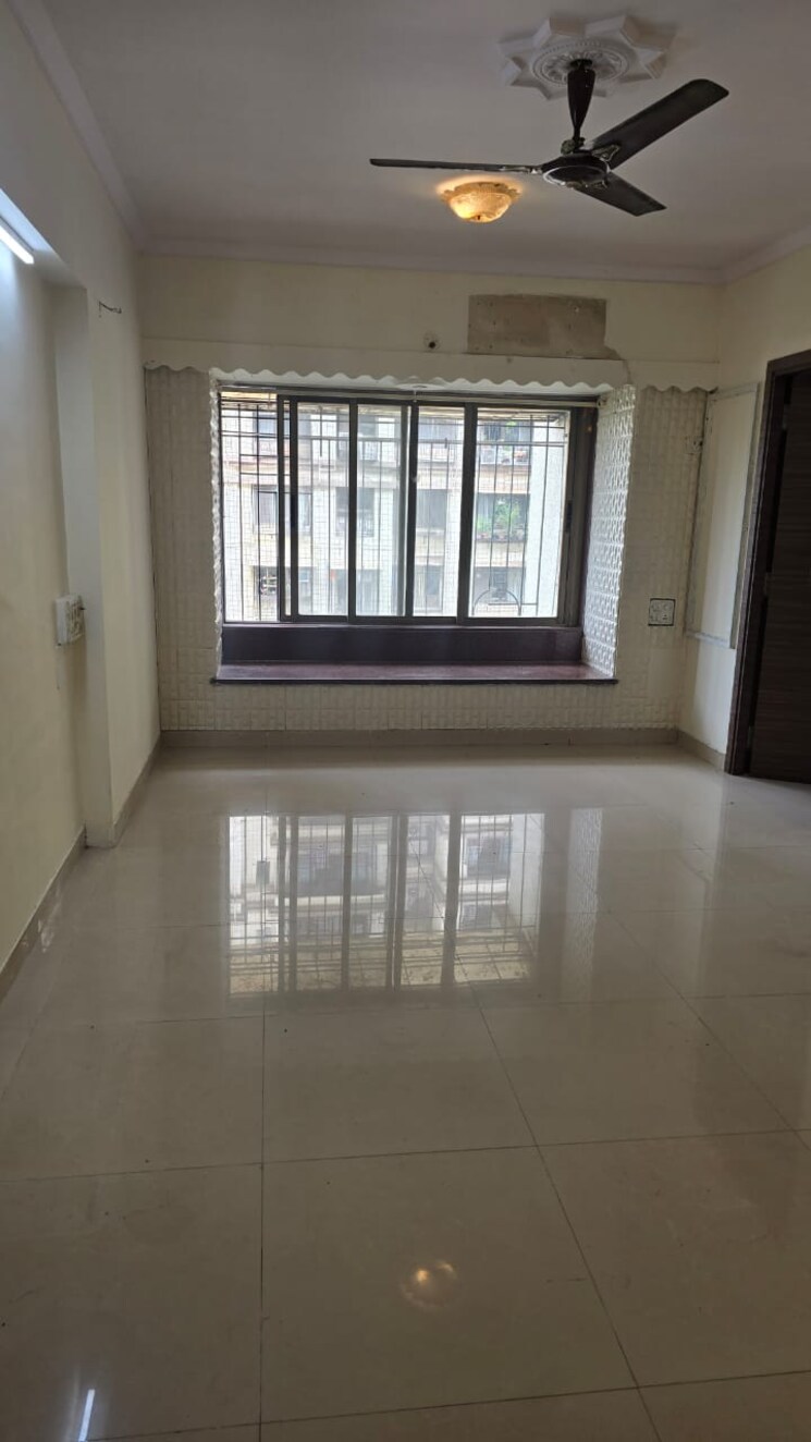 Room, hubtown-sunmist 1.5 Bedroom 700 Sq.Ft. Apartment In Andheri East Mumbai 8927212