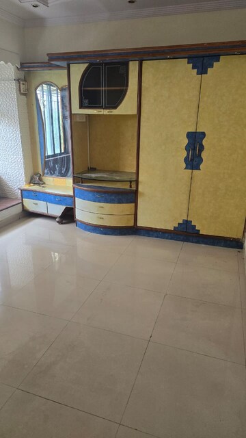 Bathroom in 1.5 BHK Apartment at Hubtown Sunmist, Andheri East – for Rent