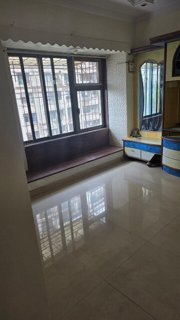 1.5 BHK Apartment For Rent in Hubtown Sunmist, Andheri East