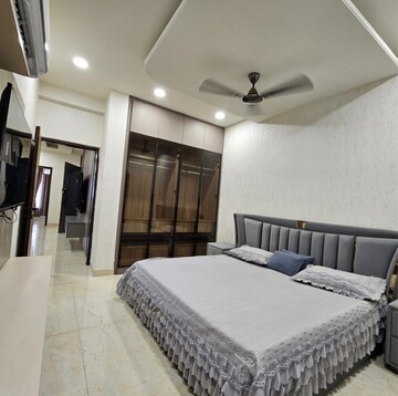 Bedroom in 3.5 BHK Apartment at Maxxus Elanza, International Airport Road – for Rent