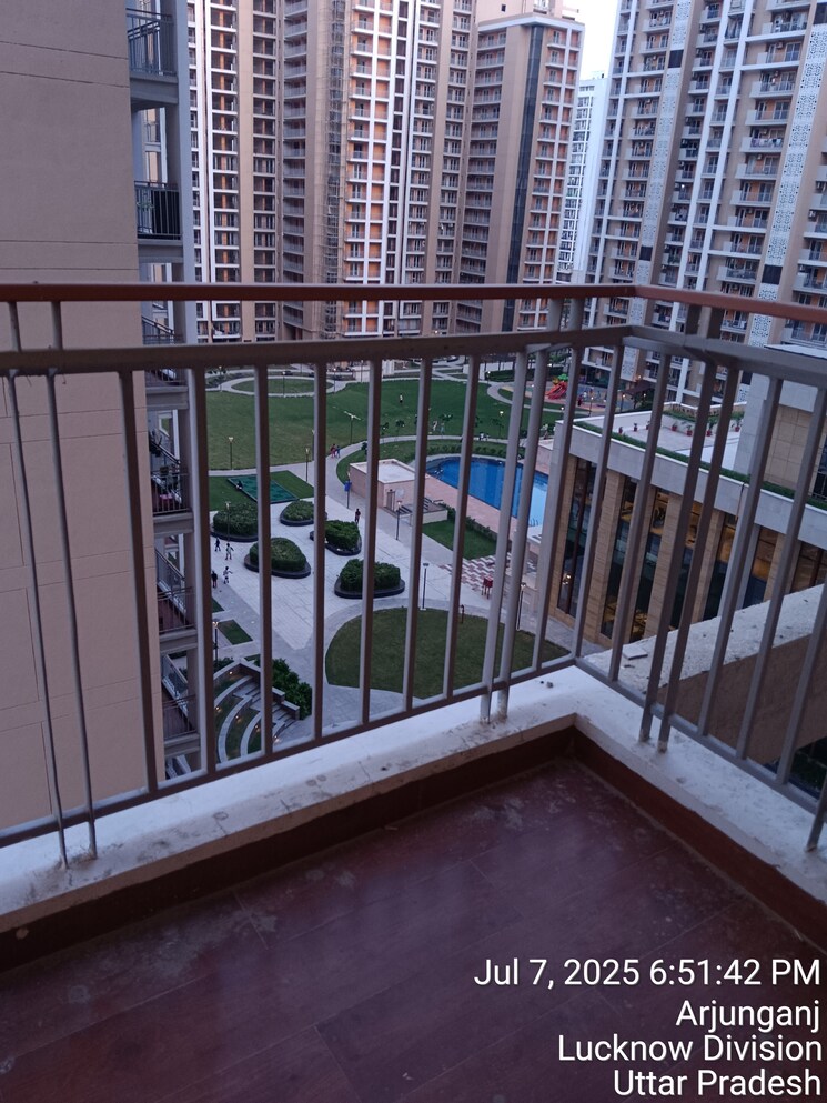 Balcony, rishita-manhattan 3 Bedroom 1611 Sq.Ft. Apartment In Gomti Nagar Lucknow 8927234