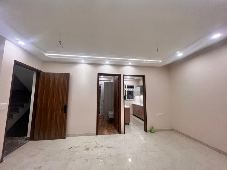 undefined, dhakoli 3 Bedroom 115 Sq.Yd. Apartment In Dhakoli Zirakpur 8927249