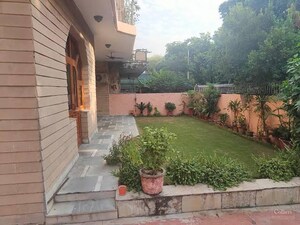 2 BHK Independent House For Sale in Dhavalgiri Apartment Sector 11, Sector 11