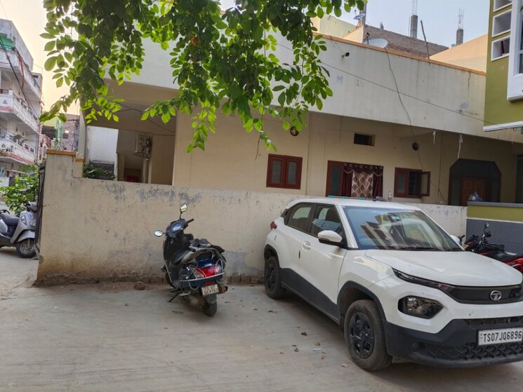  Parking, hydershakote 2 Bedroom 150 Sq.Yd. Independent House In Hydershakote Hyderabad 8927236