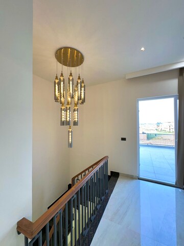 Room in 5 BHK Independent House at Skyline Park, Vip Road – for Sale
