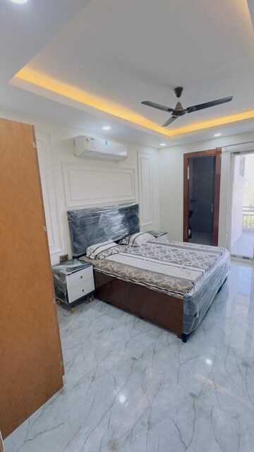 Bedroom in 3 BHK Builder Floor at Sahastradhara Road – for Rent