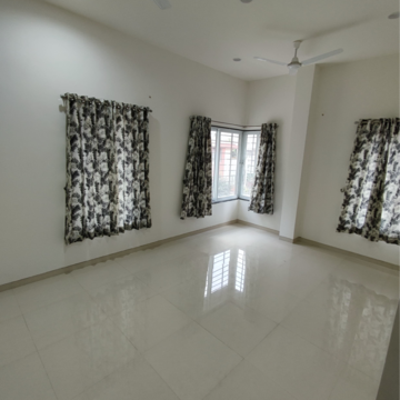 Room in 4 BHK Independent House at Kirti Elegant, Mahalunge – for Rent